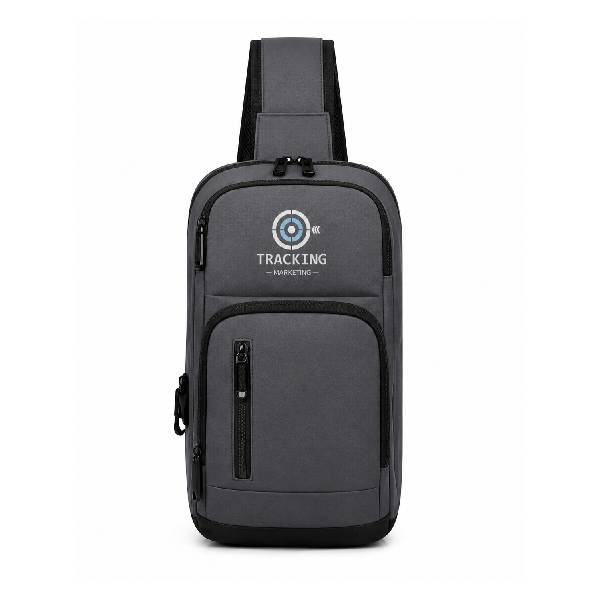 Mochila Transversal com um Bolso Frontal