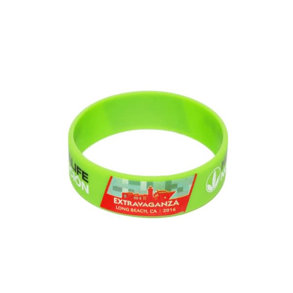 Pulseira de silicone larga com impressão em silkscreen