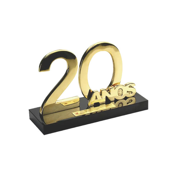 Troféu 20 anos personalizados